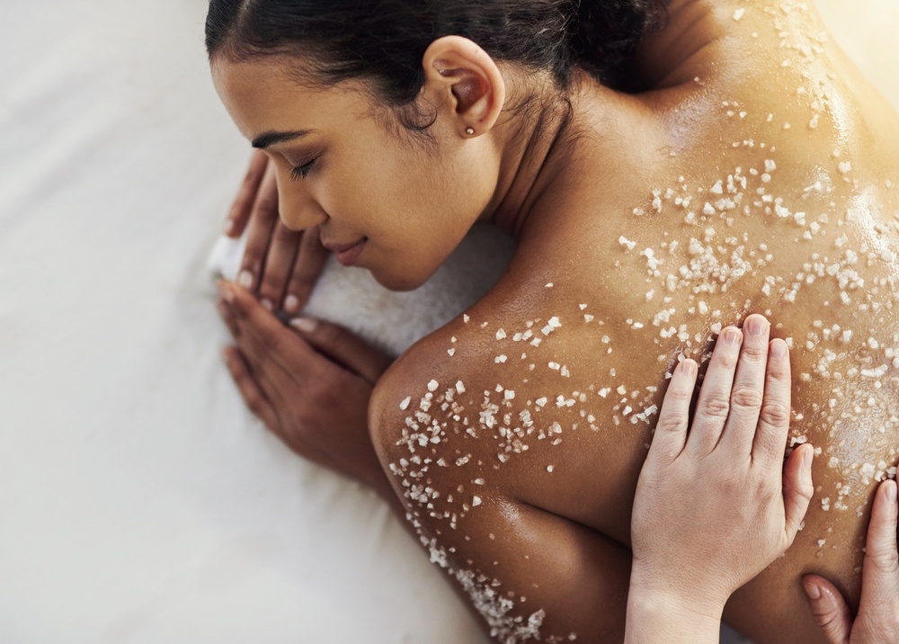 MASSAGEM CORPORAL ESFOLIANTE